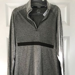 Nike Quarter Zip Pullover